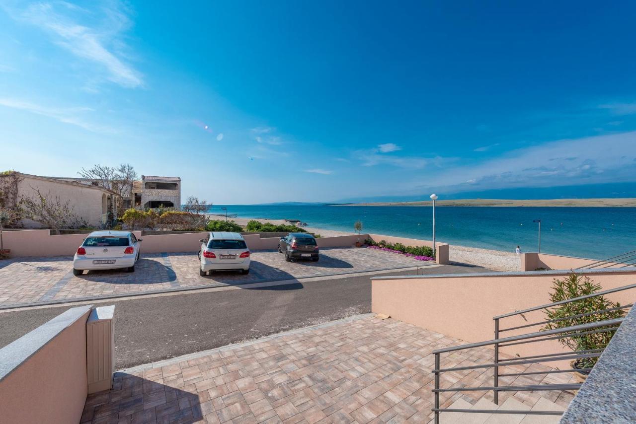 Luxury - La 5& 6 Apartment Vir